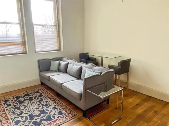 1 bed Apartment for sale Image 4