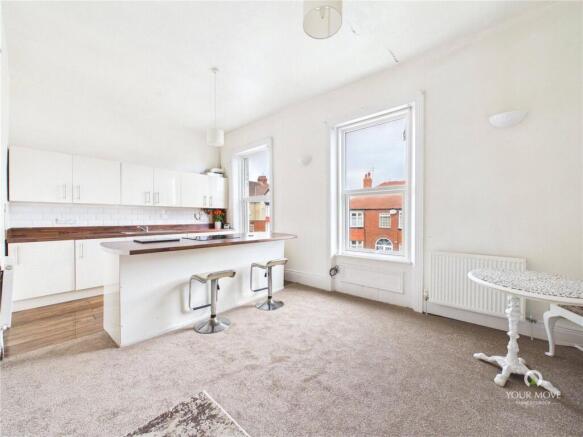 Lounge/Kitchen