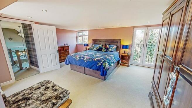 Station-House-turn-your-phone-on-its-side-03182021