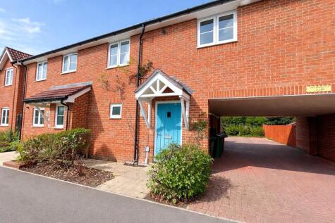 Claines Street, Holybourne, Alton, Hampshire, GU34