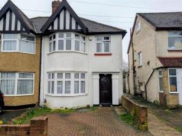7, St Bride's Avenue, Edgware HA8 6BT