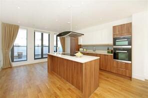 Flat 12, 3 Waldorf Place, Fairmont Mews, Cricklewood, London NW2 2BR