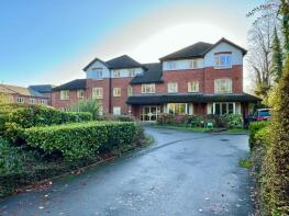 Flat 7, 118 The Highlands, Edge Lane, Manchester M32 8PX