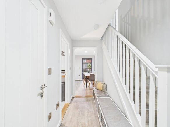 10 Oaks Court Tho...