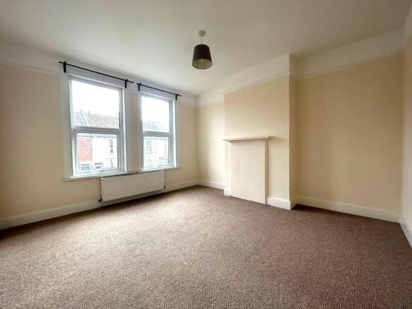 Bedroom 2.jpg