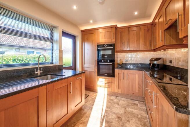 Ireleth Court Road, Askam-In-Furness photo 4