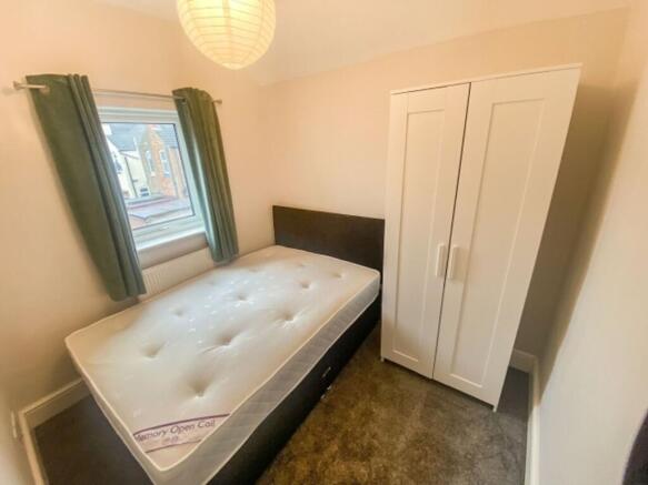 Room 4 (1)