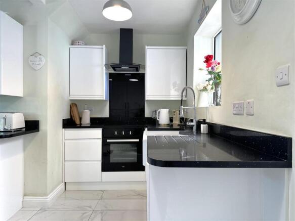 Stylish Modern Kitchen 889