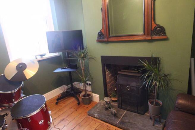 Photo 11