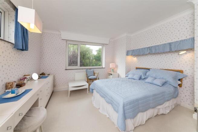 9 Manor Way (16 of 2