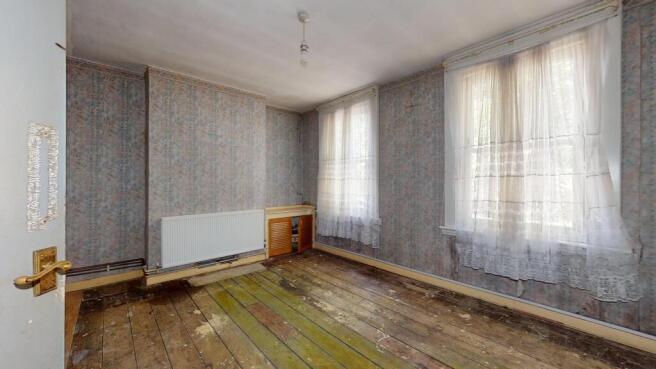 14B Carlton Square, Stepney, London, E1 4EH