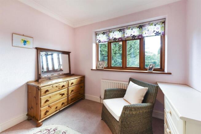 2 Oast Lane, TN10 3AQ  016.jpg