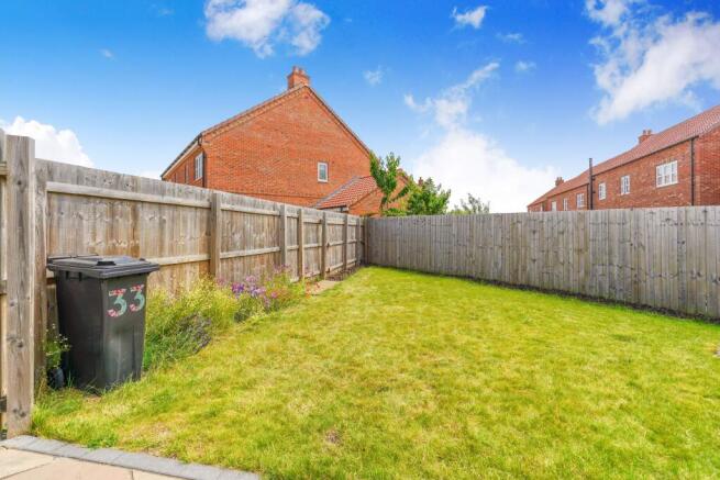 2 bed Semi-Detached for sale Image 11