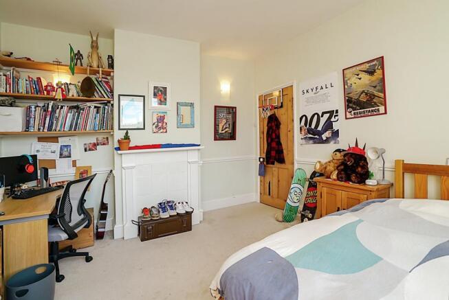 Photo 12