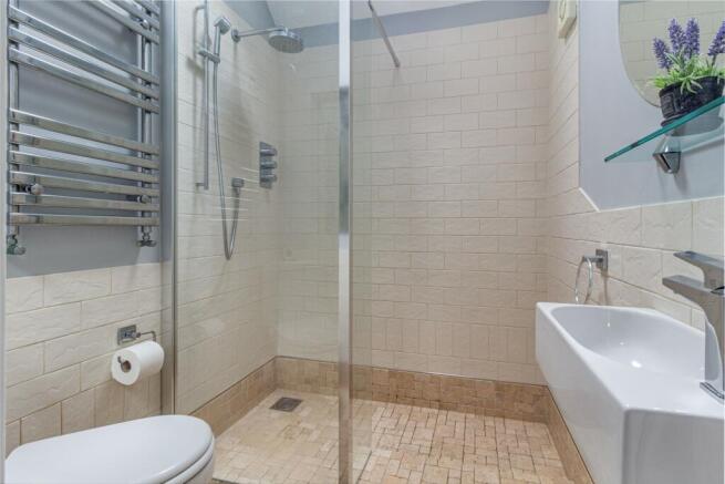 Ensuite-1