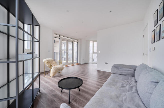 1396787-4-6960f9b...