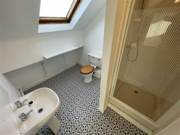 En-suite Bathroom