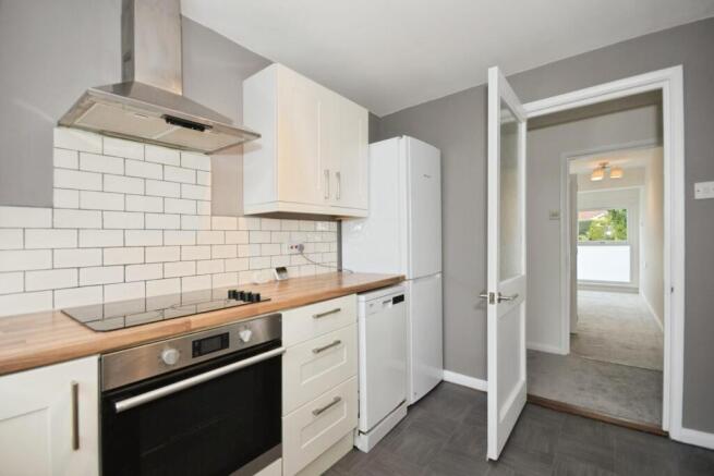 KITCHEN 03.jpg