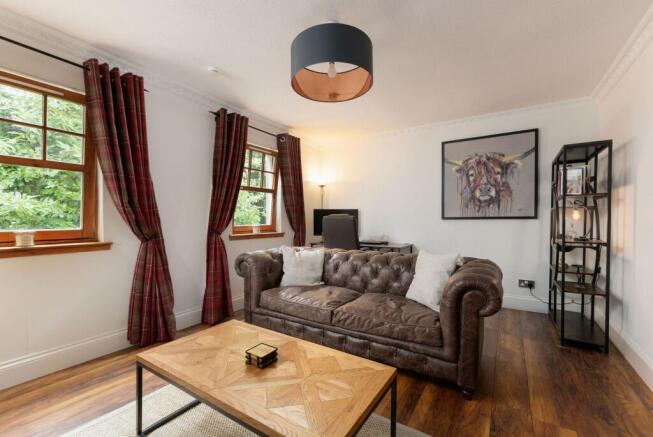 10 Gray Buchanan Court, Polmont, Falkirk, FK2 0XR photo 4