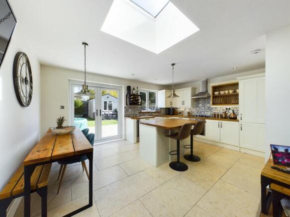 Open Plan Kitchen and Dining Room