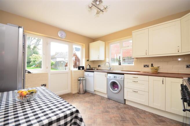 Kitchen/Breakfast Room