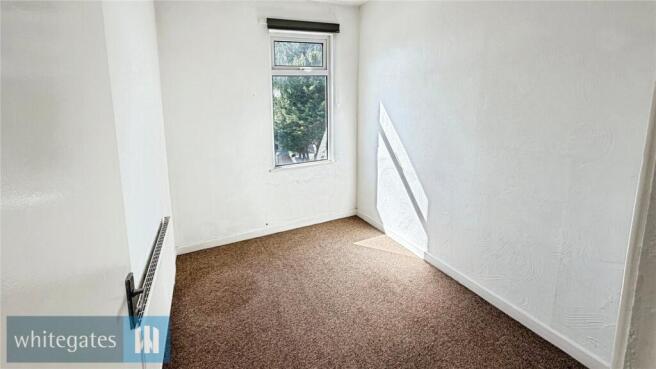 3 bed Terraced for sale Image 5