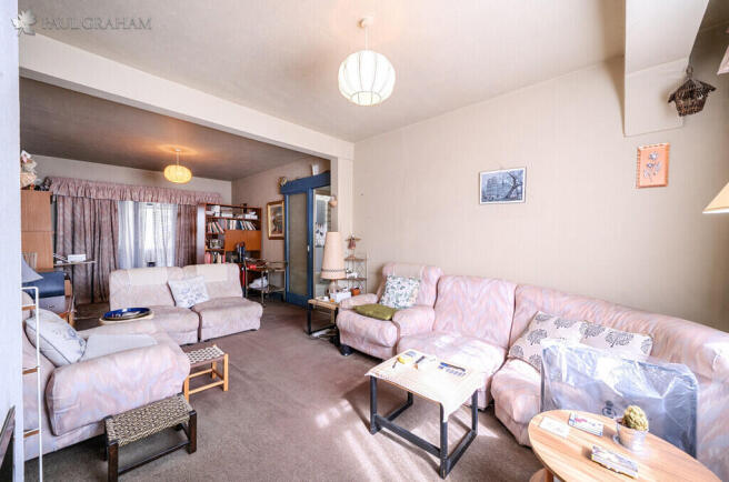 8e9791f2-1c39-411...