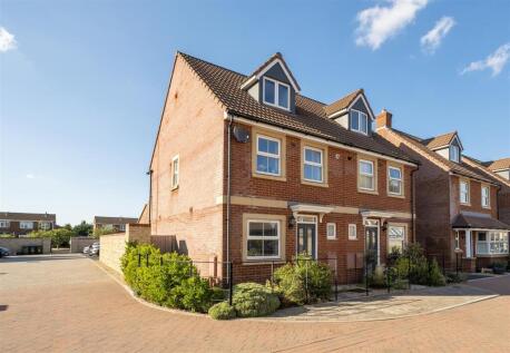 Dilton Close, Trowbridge