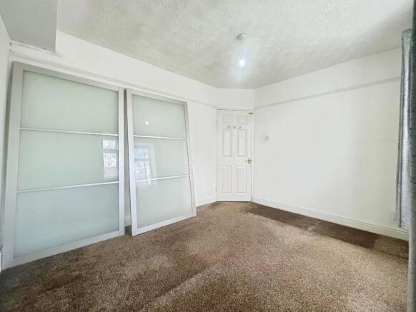 3 bed Semi-Detached for sale Image 11