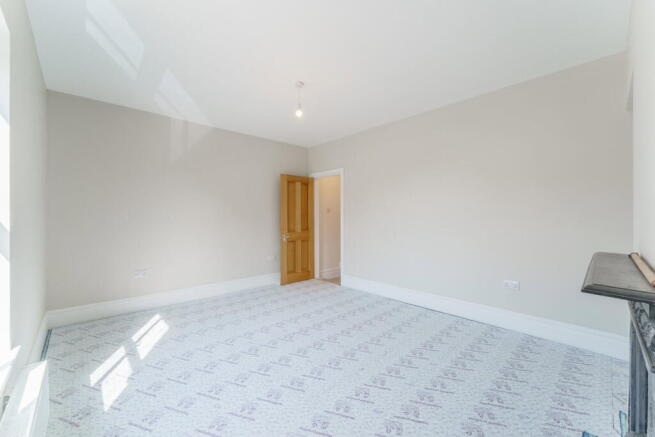 2 bed Terraced for sale Image 12