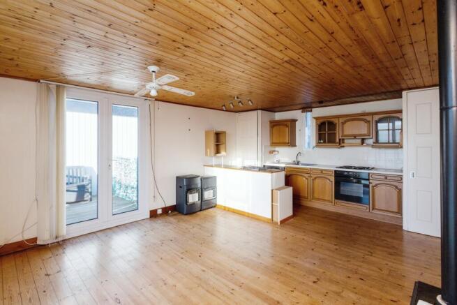 Kitchen/Lounge