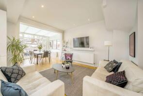 Flat 1, 137, Station Road, Hendon, London NW4 4NJ