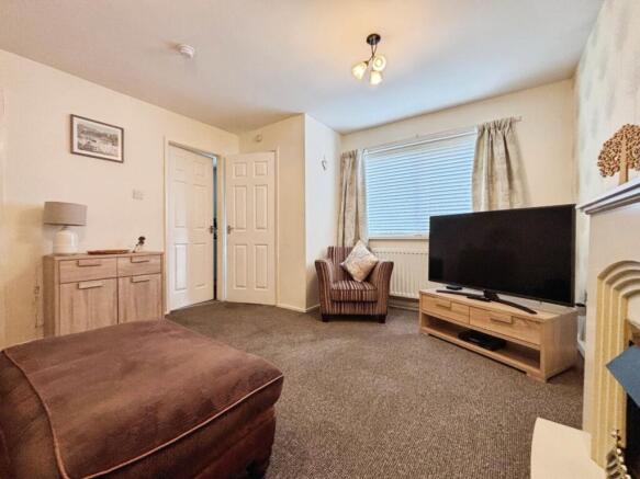 Harp Court, Abergele, LL22 photo 4
