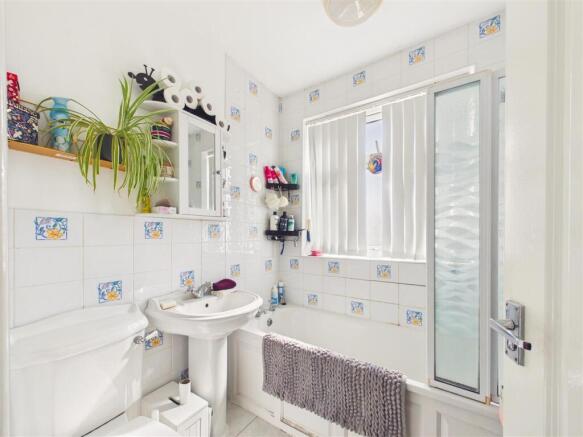 2 bed End of Terrace for sale Image 8