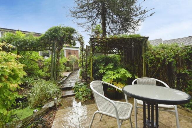 3 bed Semi-Detached for sale Image 12