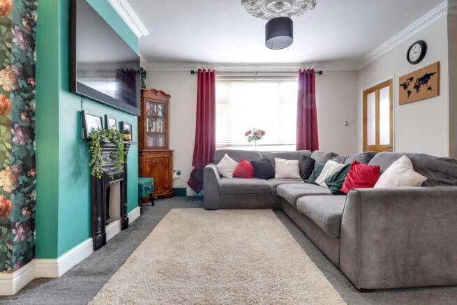 3- Rob Hammond EweMove Pontefract