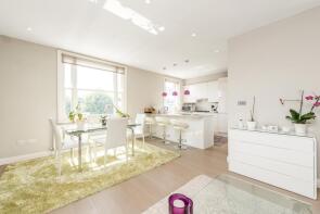 Third Floor Flat, 186, Holland Road, London W14 8AH