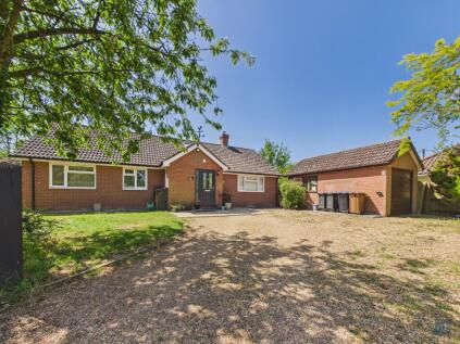 Turkeyhall Lane, Bacton, Suffolk, IP14 4NN
