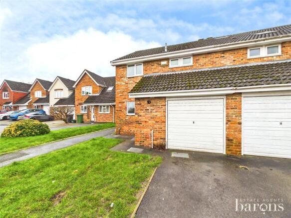 3-bed semi-detached on Larkfield, Chineham, Basingstoke, Hampshire, RG24, £375,000