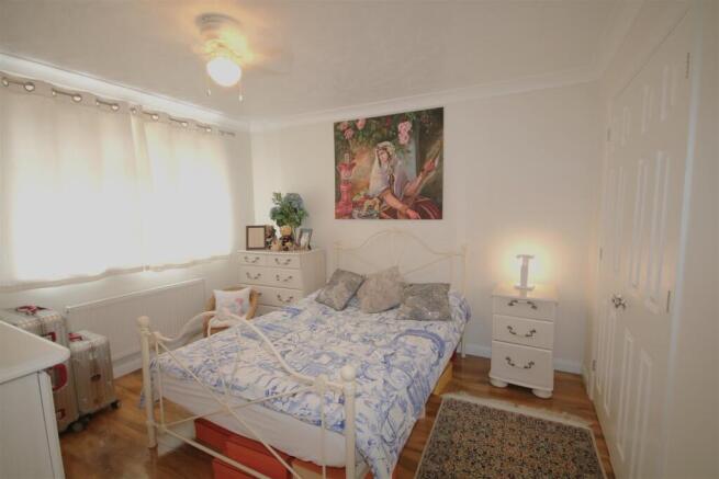 Bedroom 2a.JPG