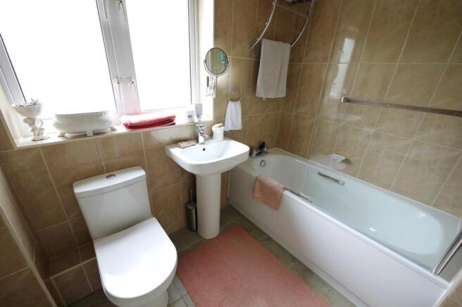 Family Bathroom:-