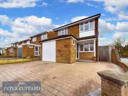 24, The Larches, Ware SG12 0XJ