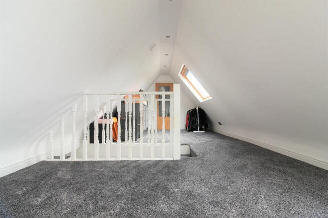 Bedroom 5 Loft