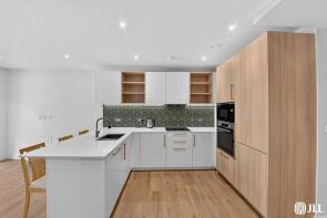 Flat 28, 4 Beeley House, Mary Neuner Road, Wood Green, London N8 0FF