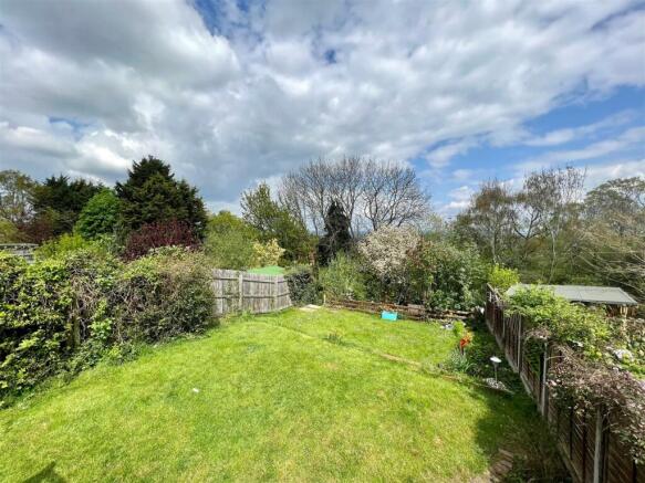 21 Hawkwood garden.jpg