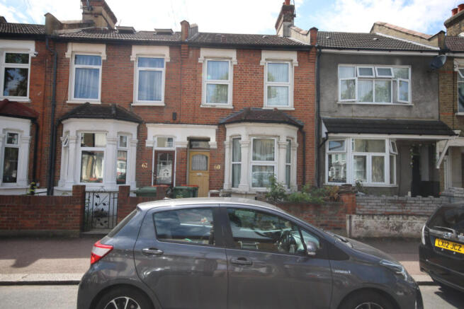 2 Bedroom Terraced in need of some modernisation