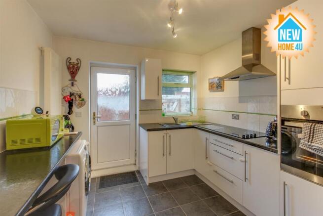 KITCHEN: