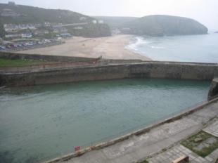 Beach & Harbour