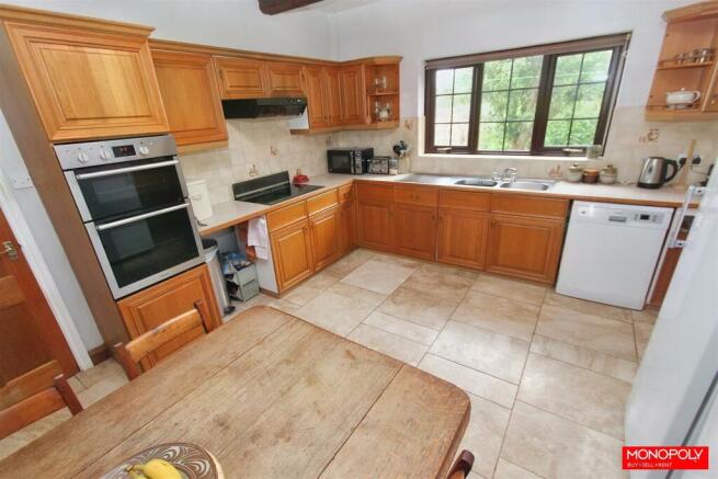 Kitchen.jpg