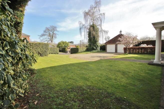 Front Garden.JPG